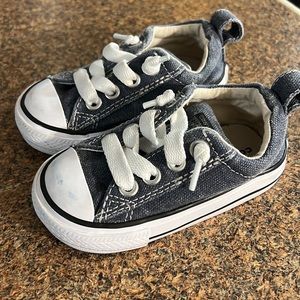 Converse infant size 5 denim blue